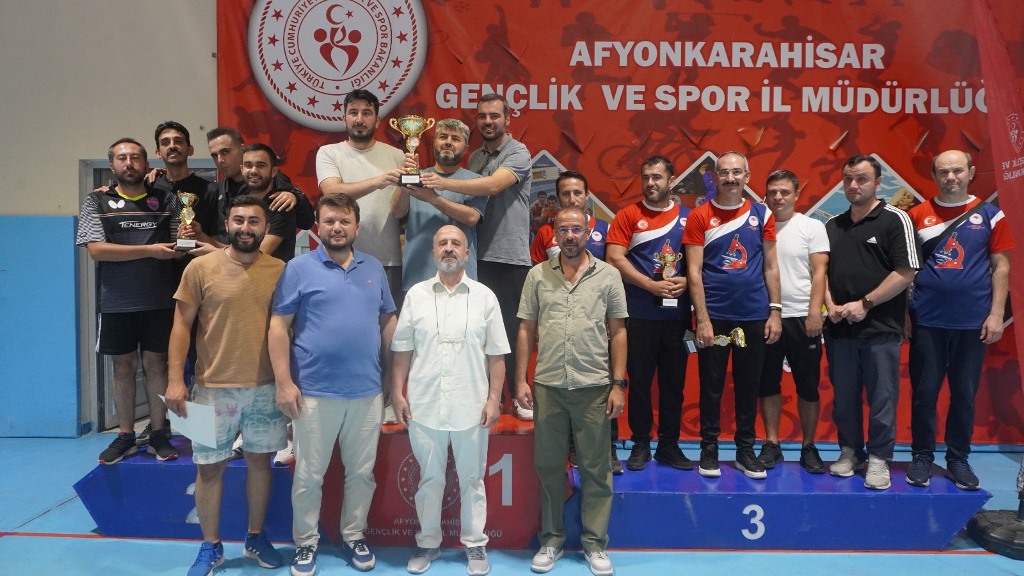 KAMU SPOR OYUNLARI SONA ERDİ