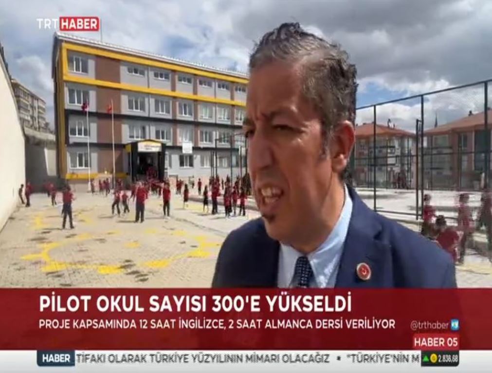 MÜDÜR ALTAŞ TRT  HABERE AÇIKLAMALARDA BULUNDU "AFYON'DAN İKİ OKUL DAHA DAHİL EDİLDİ"