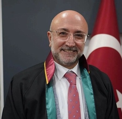 “Bedava süt vaadinden, ucuz rakı hedefine...”