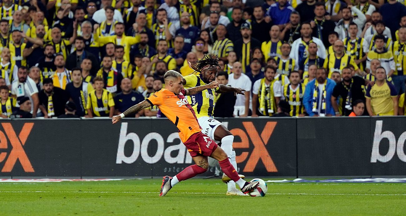 Kadıköy'de nefes kesen derbi! Galatasaray 3 puanı 3 golle aldı