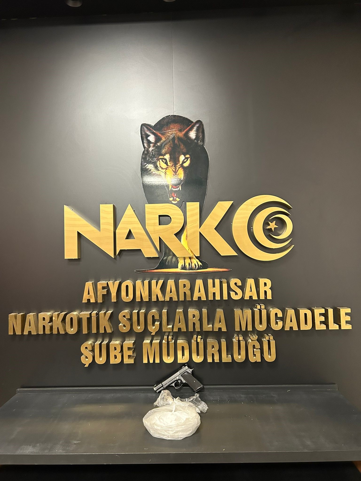 Dinar ve Çay İlçelerinde Uyuşturucu Operasyonu