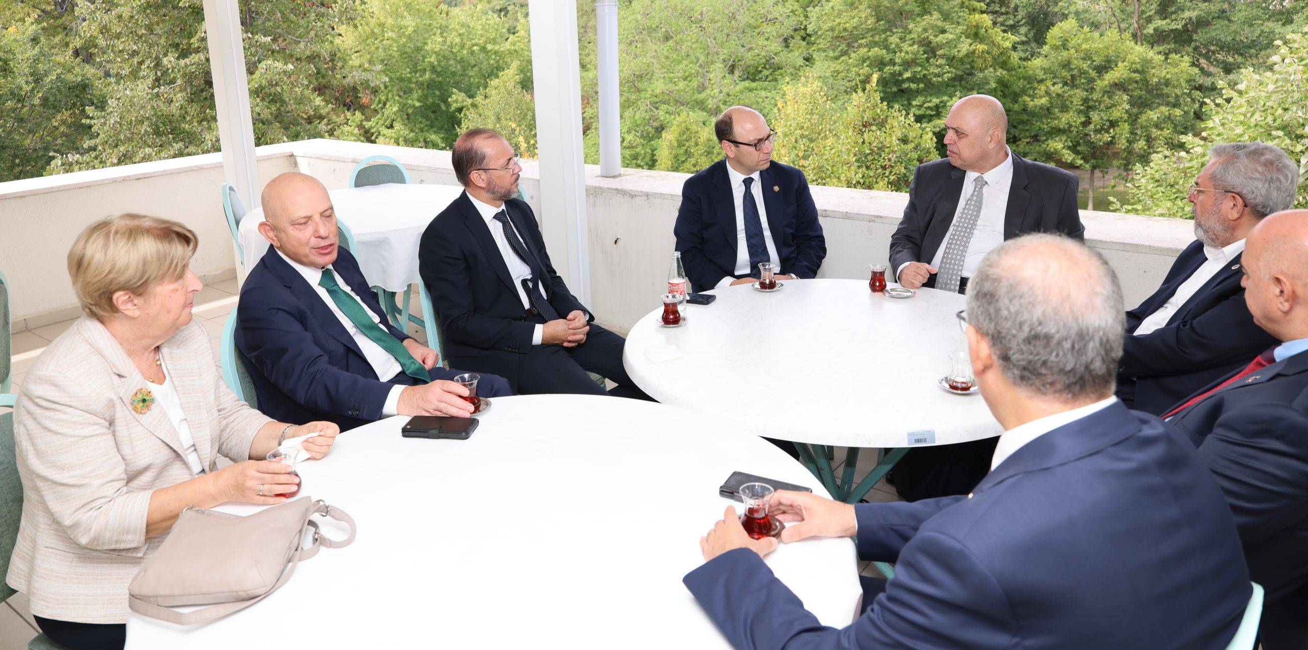 AFSÜ Rektörü Prof. Dr. Okumuş, ÜHBD Yönetim Kurulu Üyeliğine Seçildi