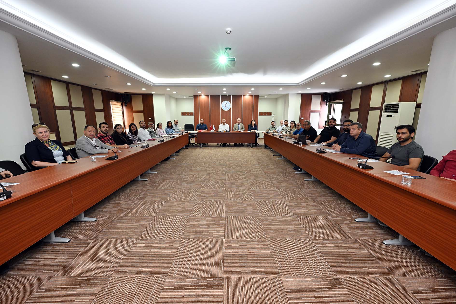AKÜ Girişimcilik ve Kariyer Ofisi Tarafından Kariyer Toplantısı Düzenlendi