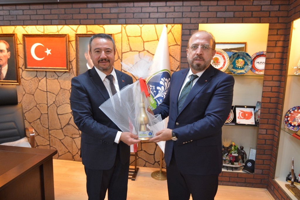 BAKAN YARDIMCISI NEVZAT ŞATIROĞLU SANDIKLI'YI ZİYARET ETTİ