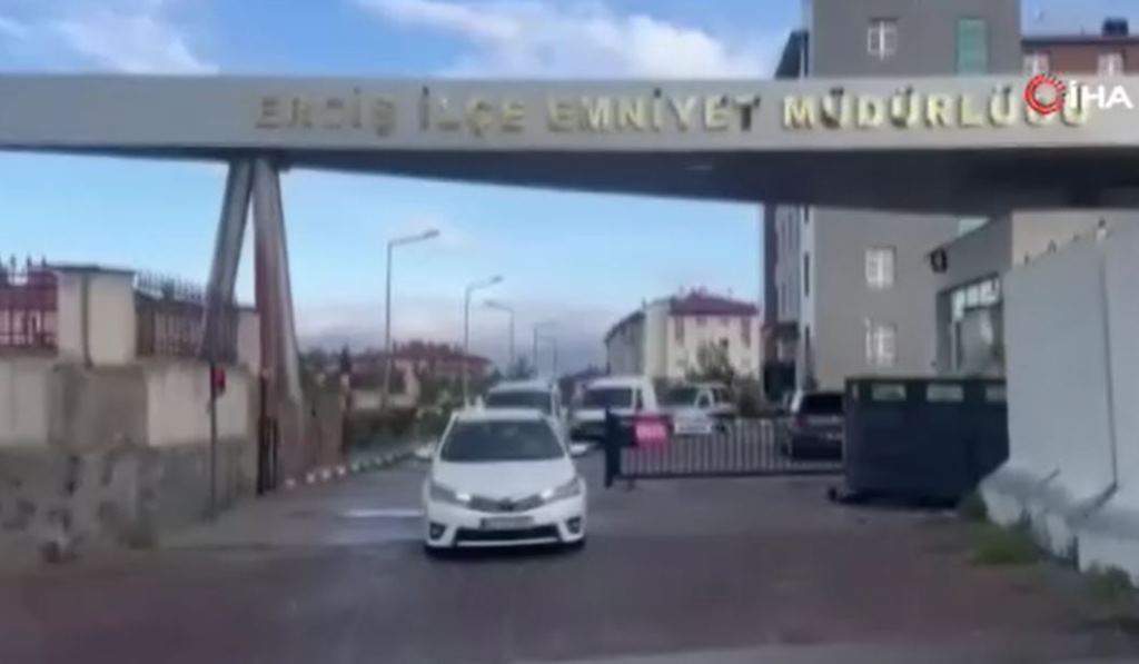 AFYON DAHİL 58 İLDE TEFECİLERE OPERASYON: 160 GÖZALTI