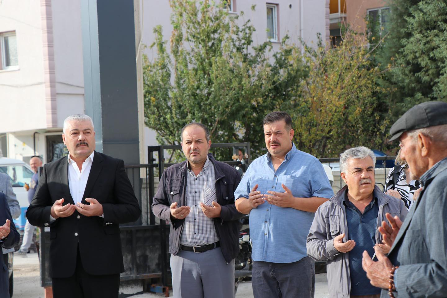 Dinar’da Ahilik Haftası Etkinlikleri Kapsamında Esnafa Anlamlı Ziyaretler Gerçekleştirildi