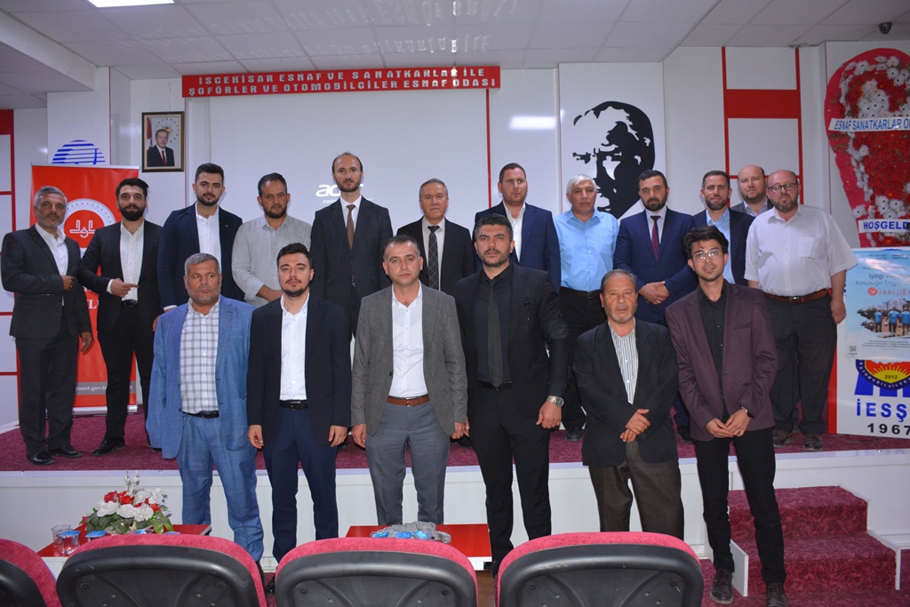"PEYGAMBERİMİZ VE ŞAHSİYET İNŞASI" KONULU KONFERANS VERİLDİ