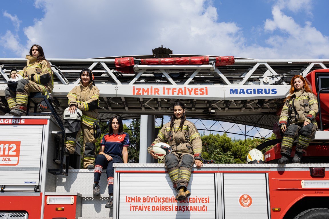 ATEŞ İLE SAVAŞAN KADINLAR