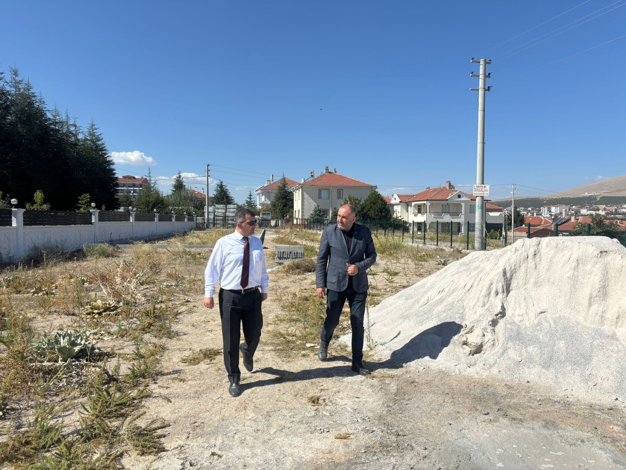 Emirdağ'da Hayırsever Desteğiyle Yeni Park Yapılıyor