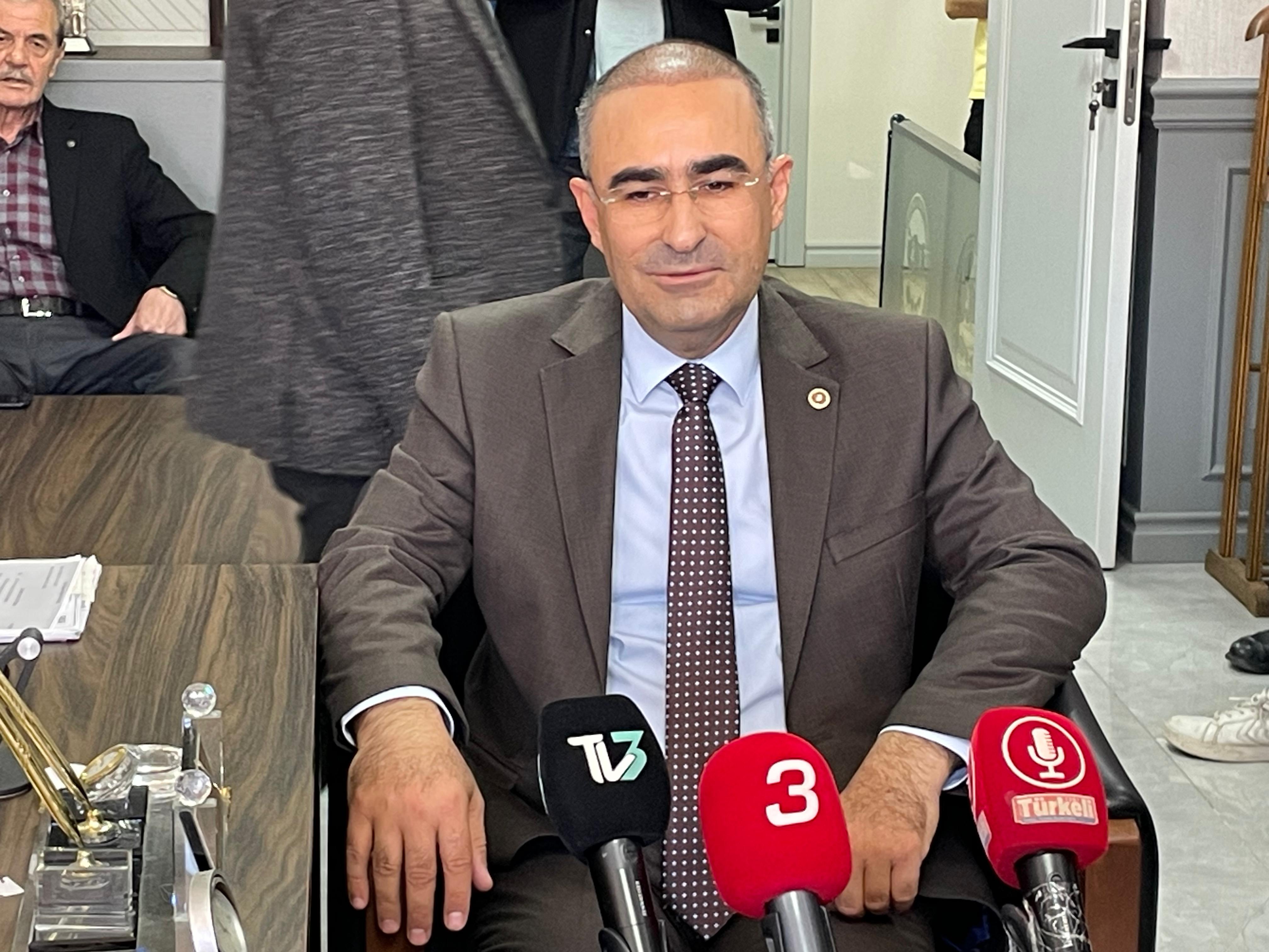 Milletvekili Dr. Arslan, Esnaf Ve Sanatkarlar Kredi Ve Kefalet Kooperatifi'ni Ziyaret Etti
