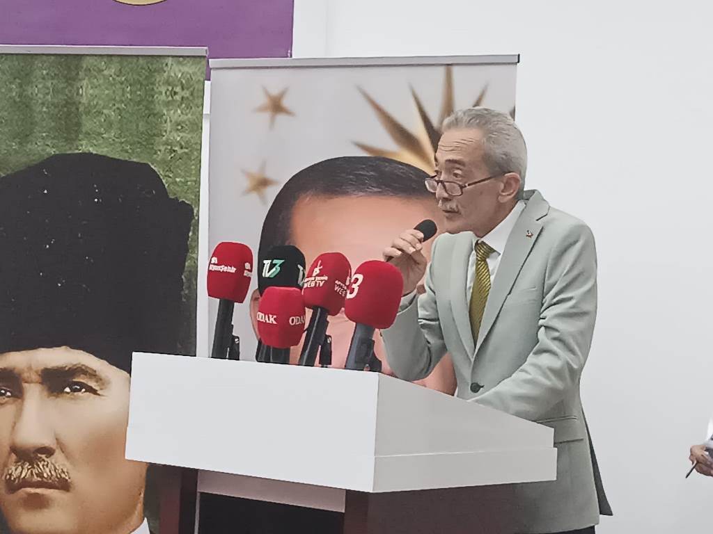 "AHİLİK, TÜRK VE İSLAM KÜLTÜRÜNÜN BİR ARAYA GELDİĞİ BİR KURUMDUR"