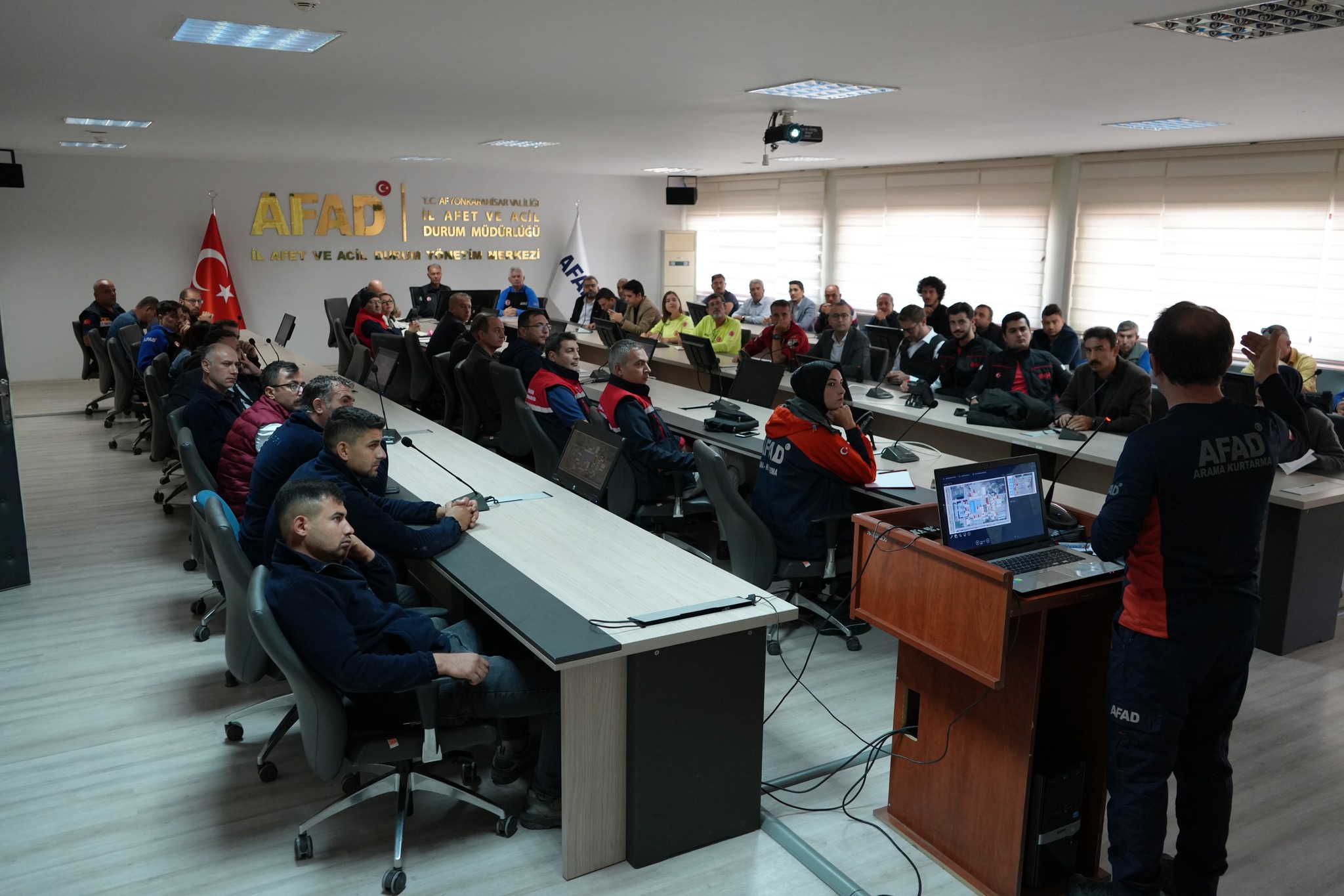 AFYONKARAHİSAR’DA TAMP KAPSAMINDA BİLGİLENDİRME TOPLANTISI