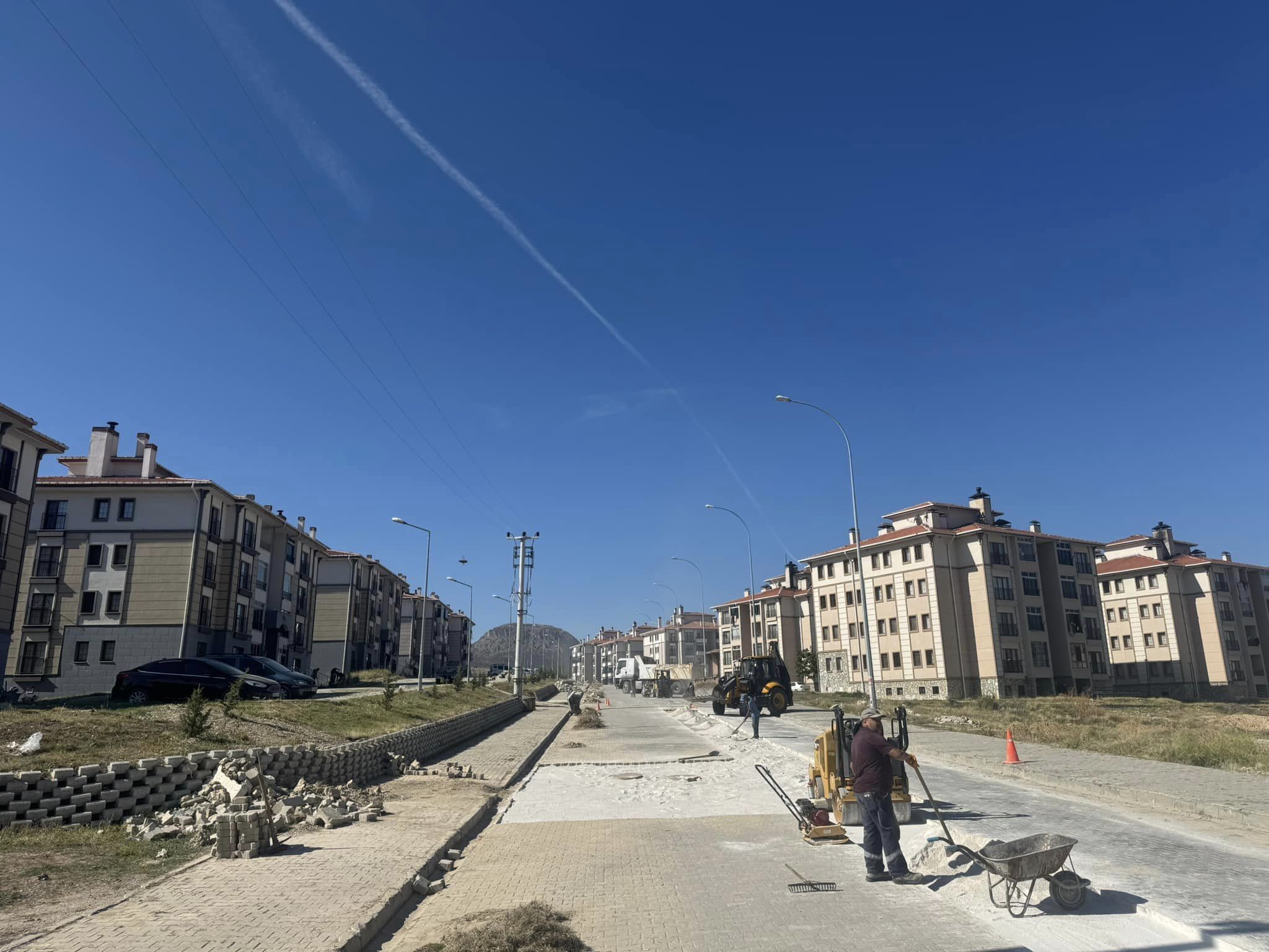 Başkan Bodur, TOKİ Konutlarındaki Çalışmaları Yerinde İnceledi