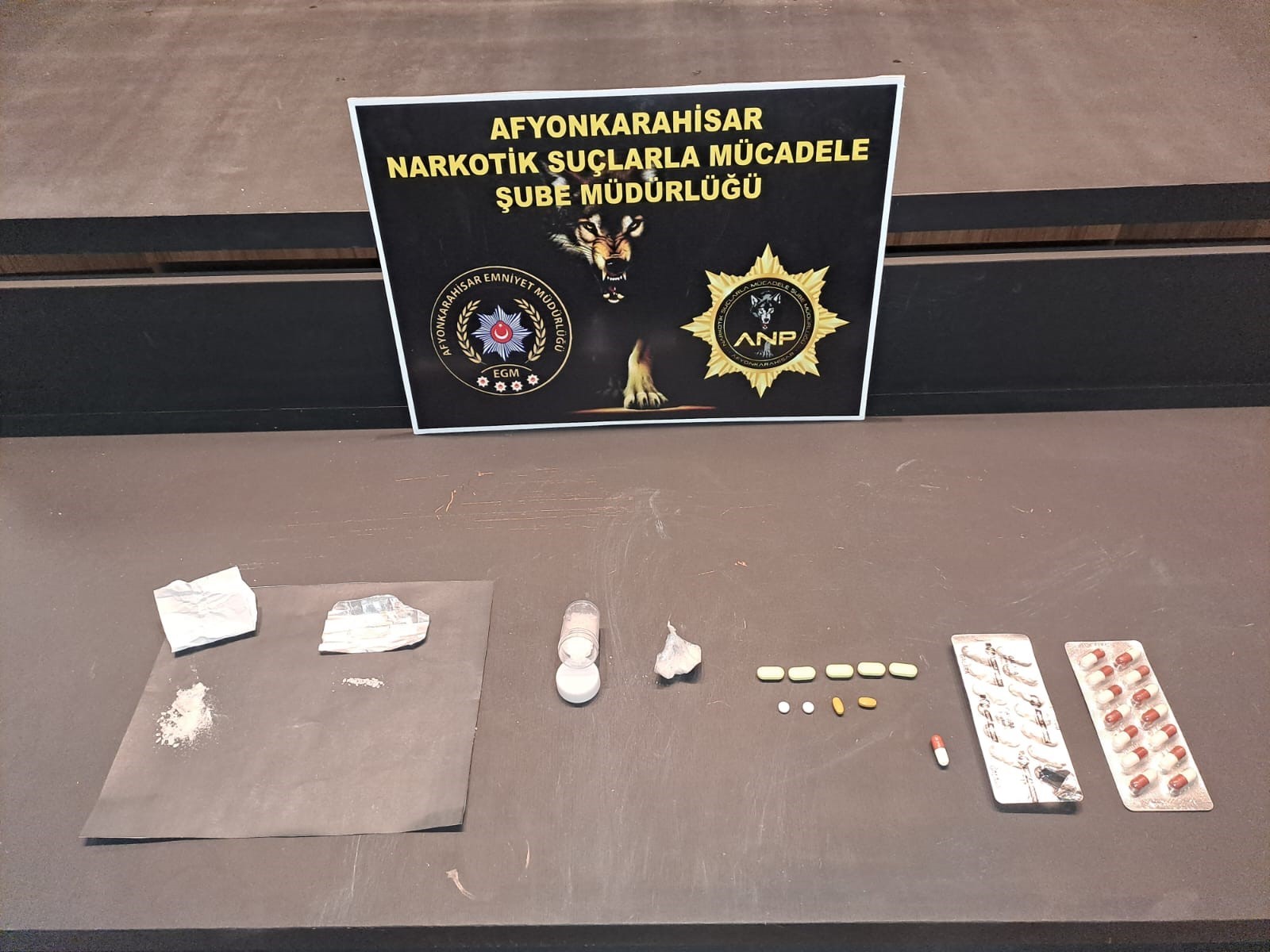 UYUŞTURUCU OPERASYONUNDA 2 GÖZALTI