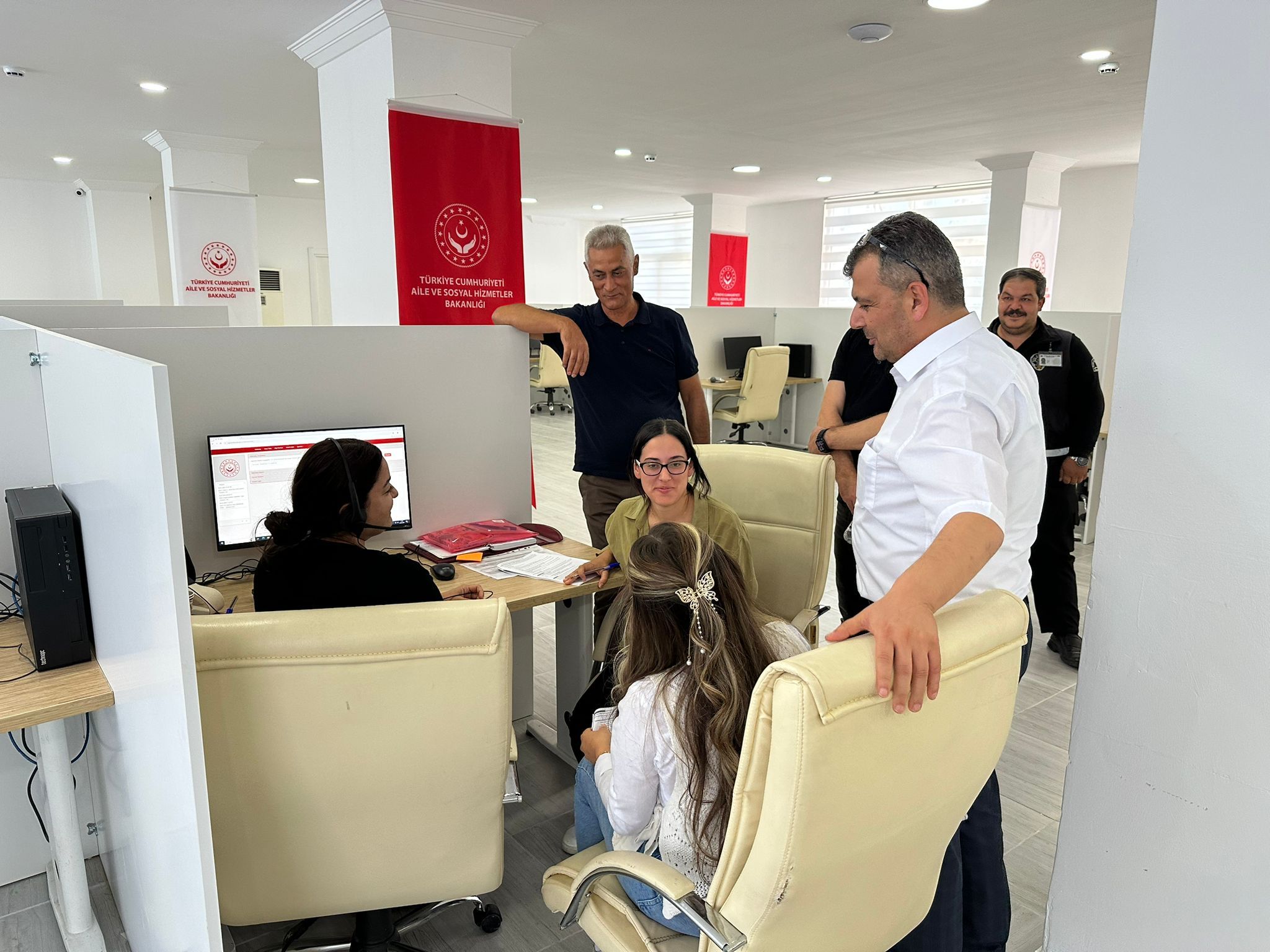 Emirdağ’da Sosyal Hizmetlere Hızlı Erişim  Alo 144 Çağrı Merkezi Bakan Göktaş’ın Katılımıyla Açılacak