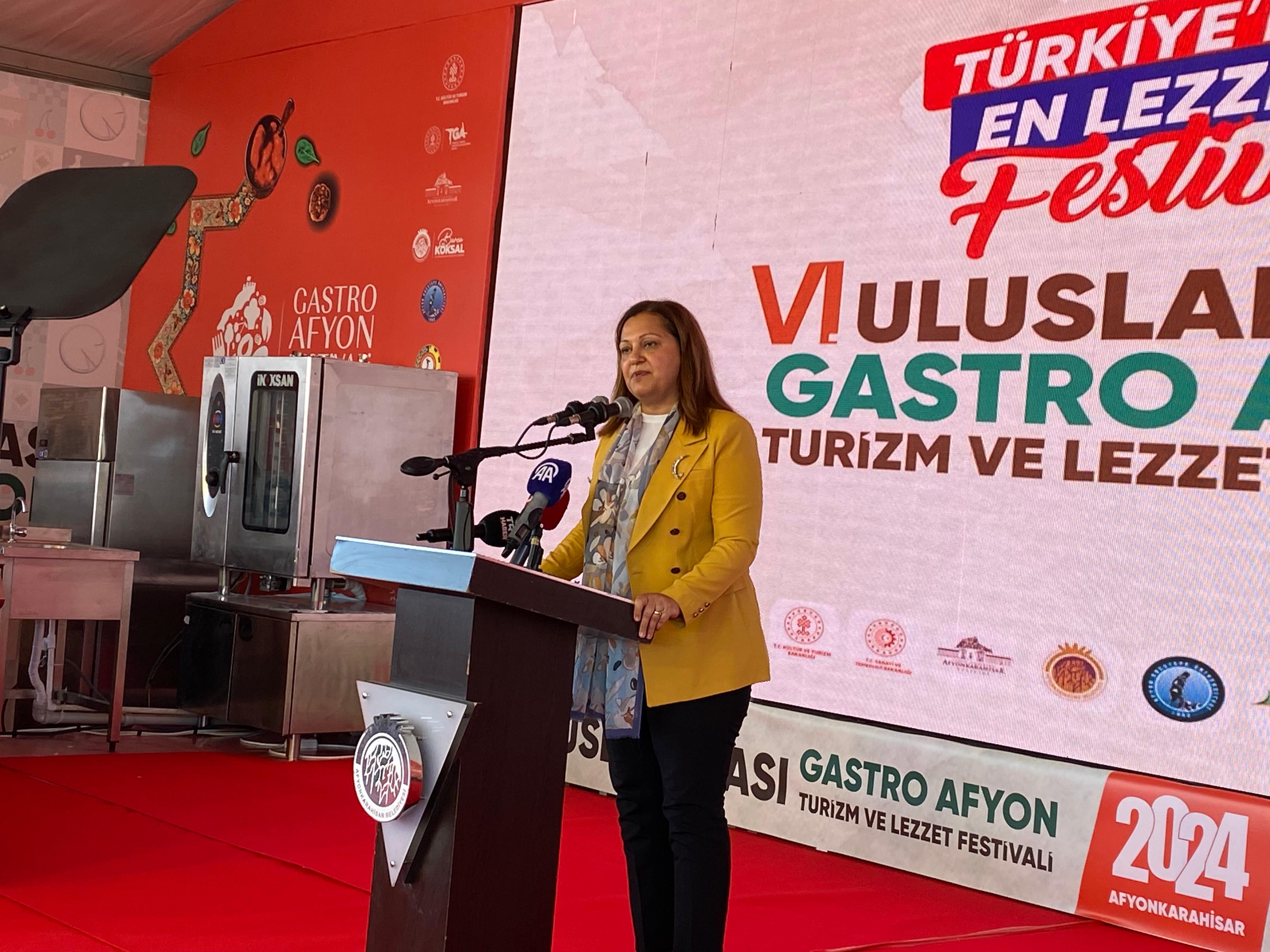 "AFYON MUTFAĞINDA ÖNCE İNSAN PİŞER"
