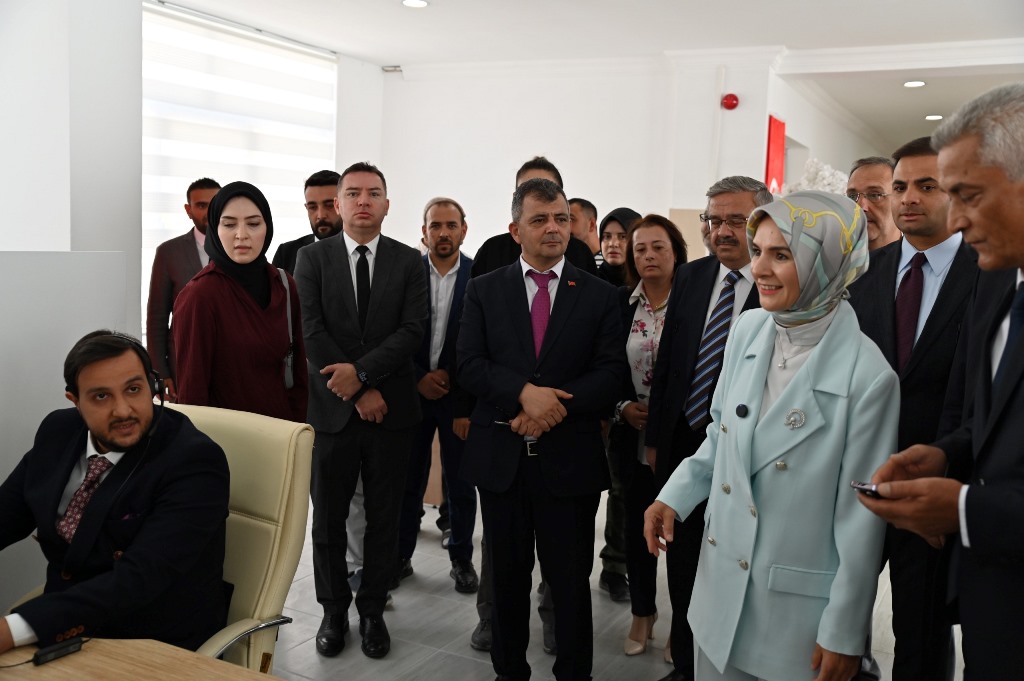BAKAN GÖKTAŞ'TAN EMİRDAĞ'A GÜÇLÜ DESTEK
