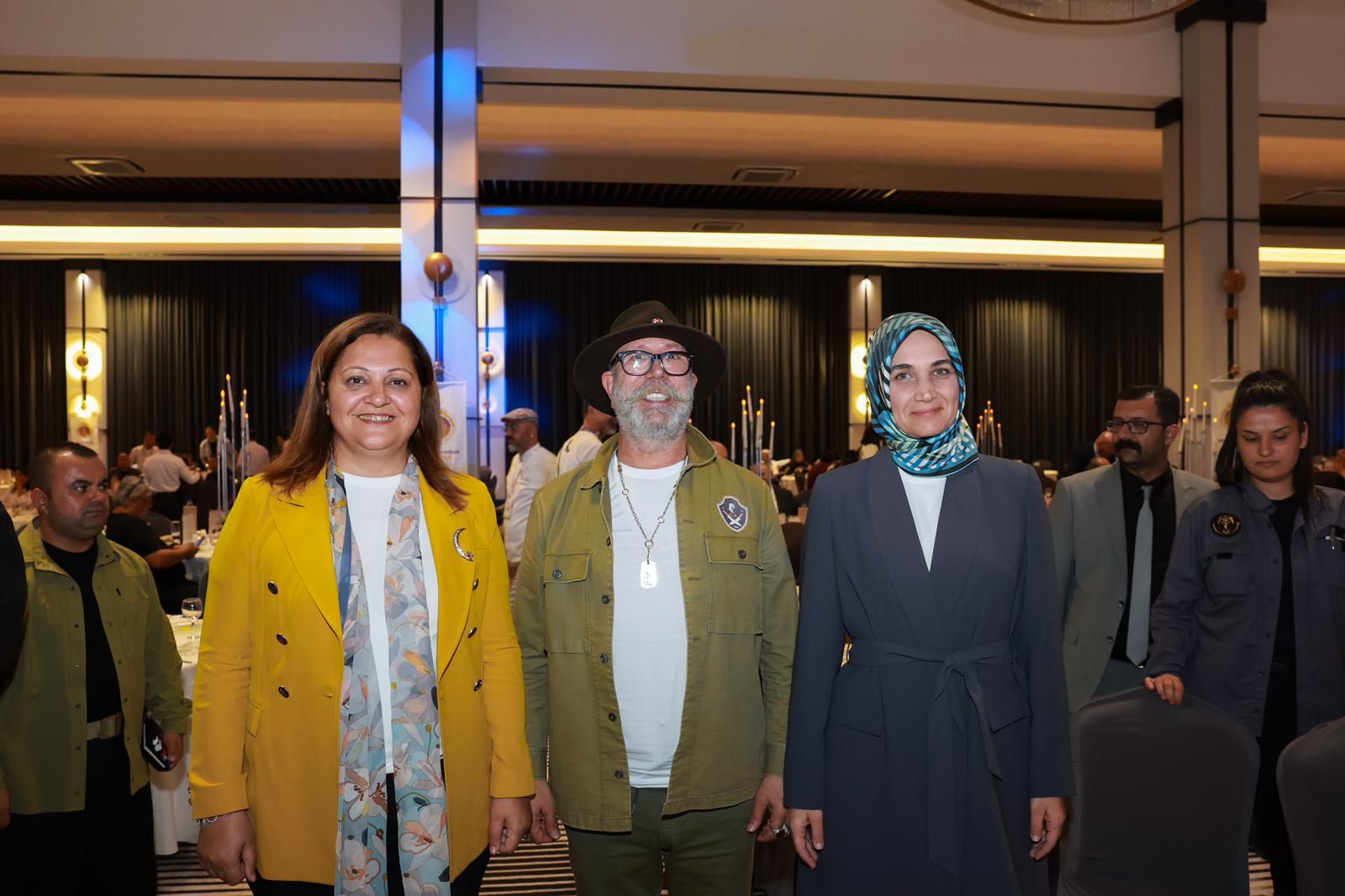 GALA GECESİ LEZZET ŞÖLENİNE SAHNE OLDU