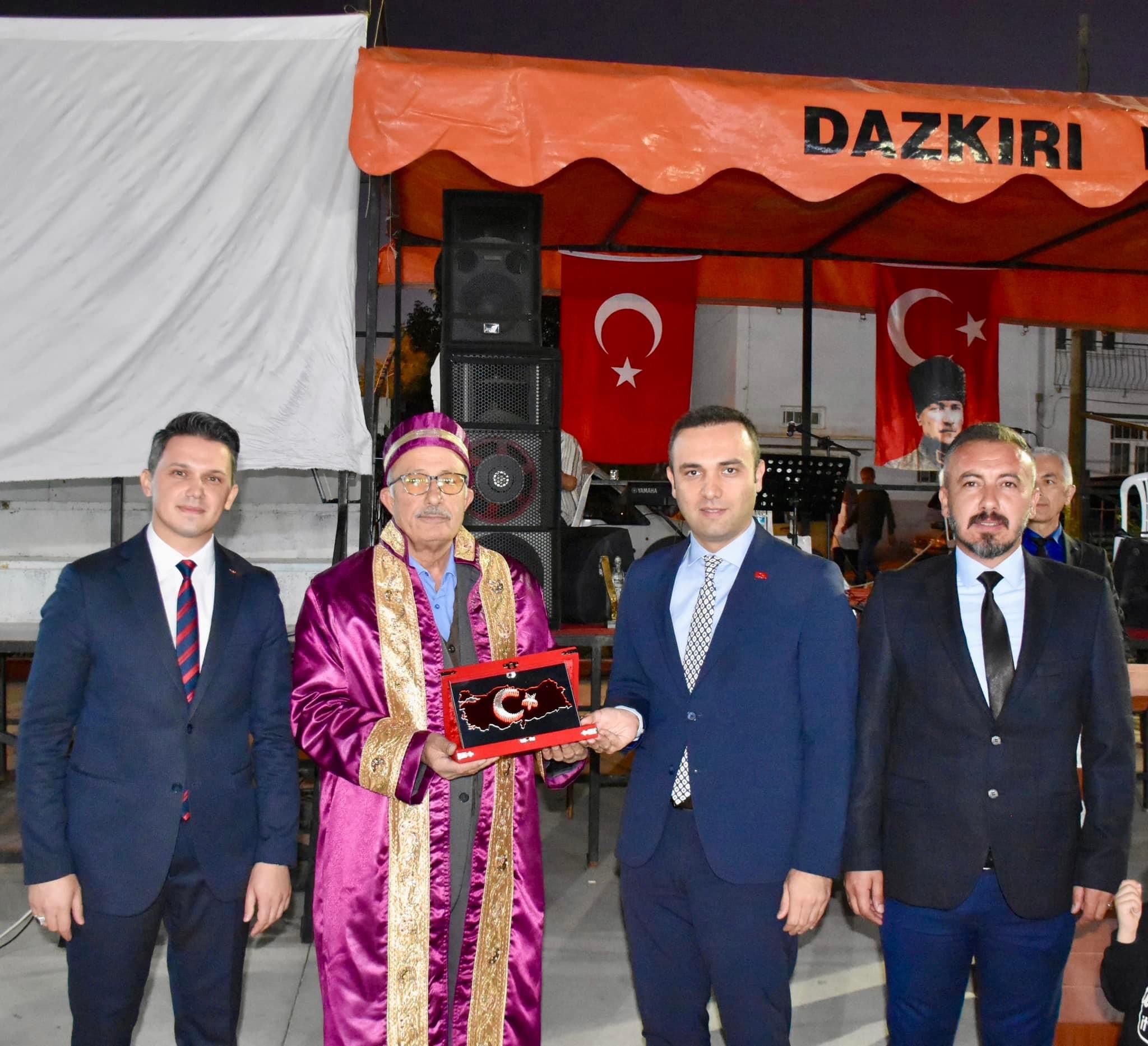 Dazkırı'da Bir İlk Başkan Çiçek, Esnaf Ve Sanatkârlar Buluşma Programı Düzenledi