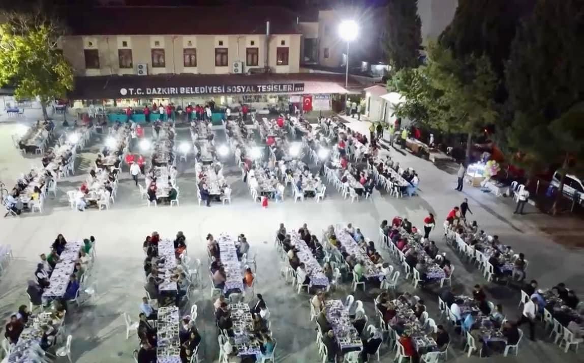 Dazkırı'da Bir İlk Başkan Çiçek, Esnaf Ve Sanatkârlar Buluşma Programı Düzenledi