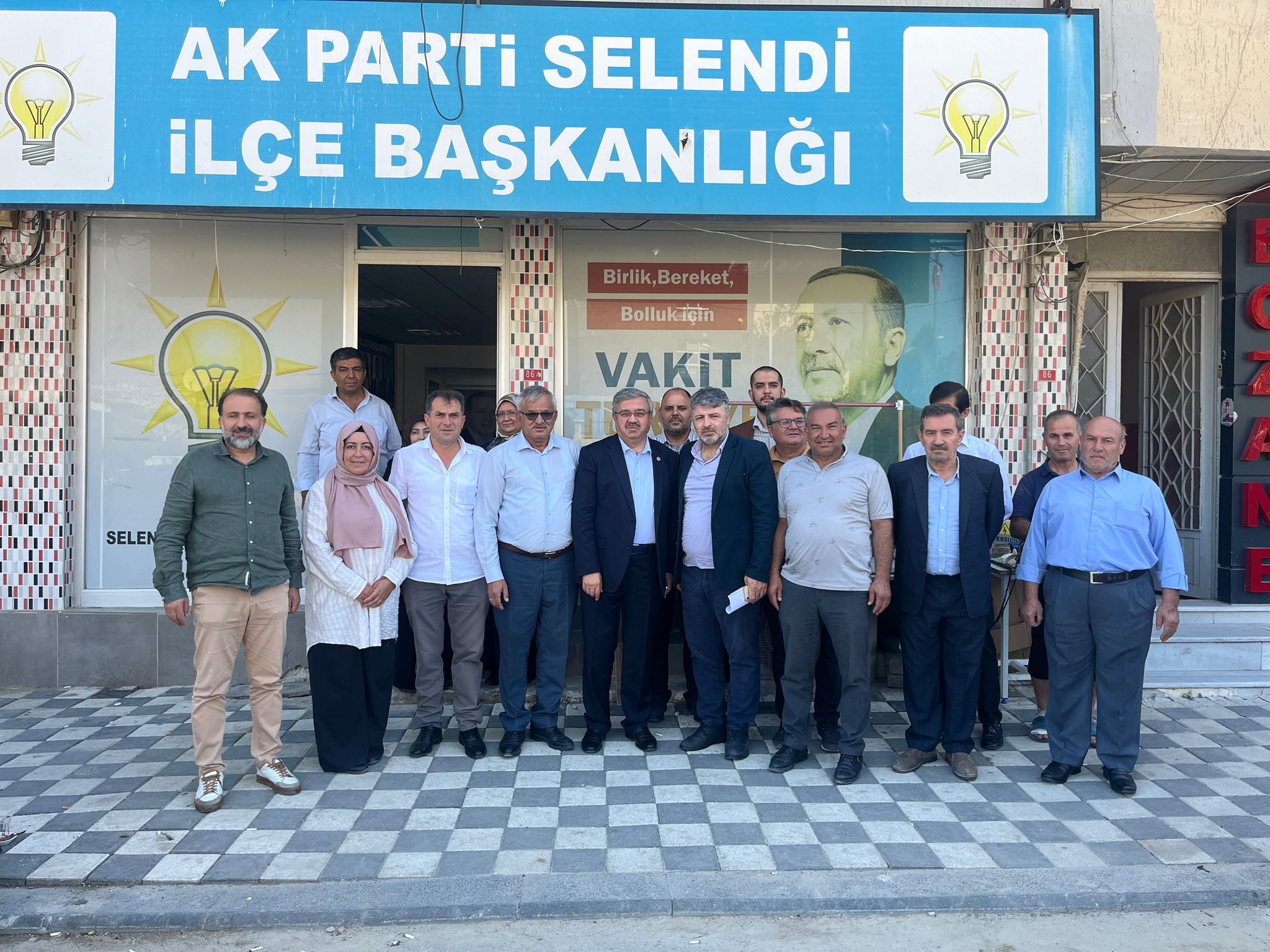 Milletvekili Yurdunuseven, Manisa’da Temayül Yoklaması Yaptı