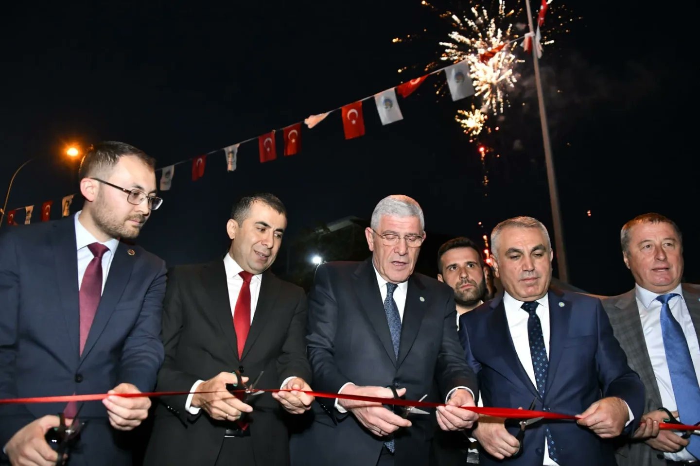 Dervişoğlu ve Olgun Ceviz ve Kültür Festivali'ne Katıldı