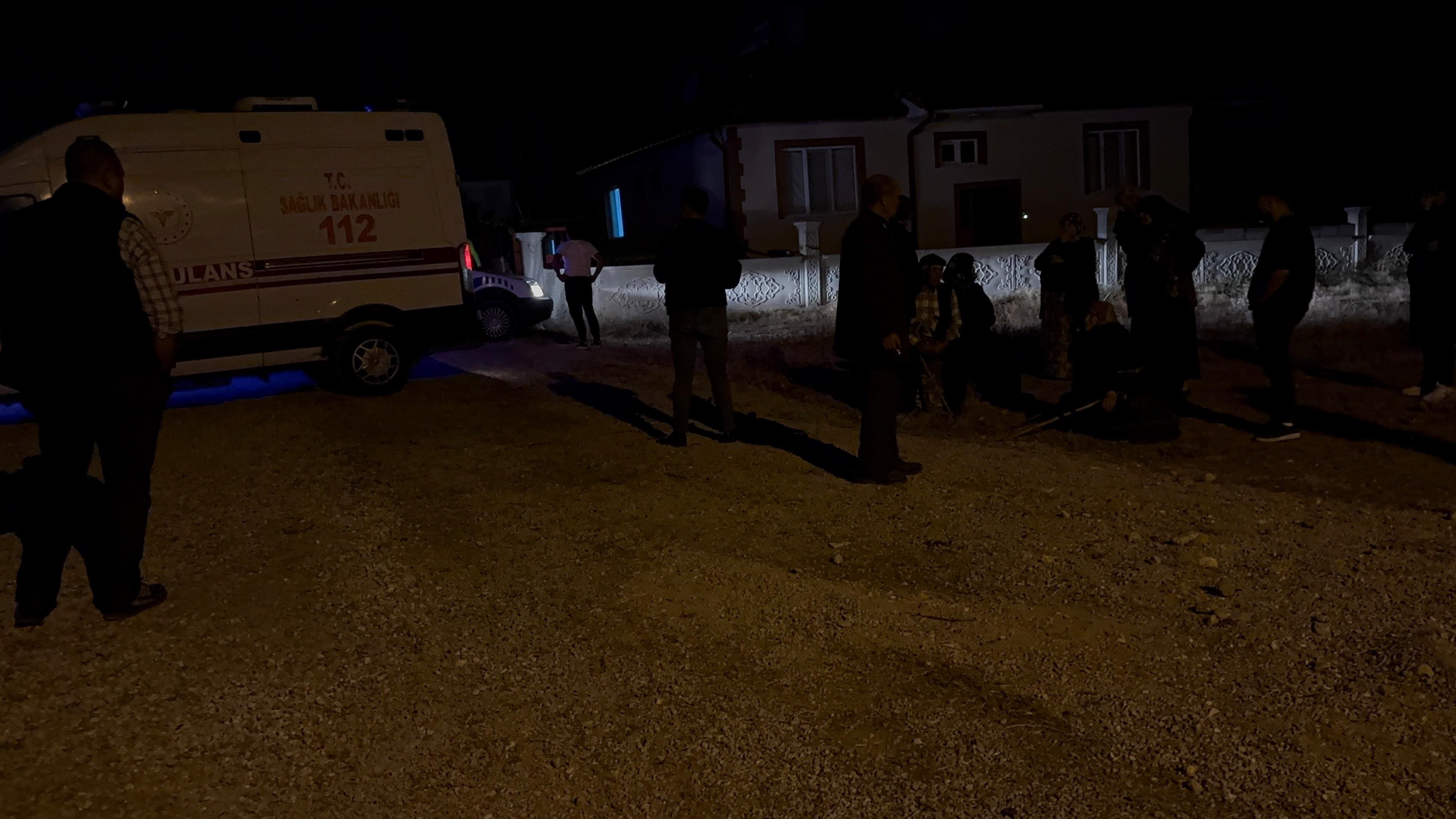 Cinnet Getiren Kocası Tarafından Vurulan Kadın Hayatını Kaybetti