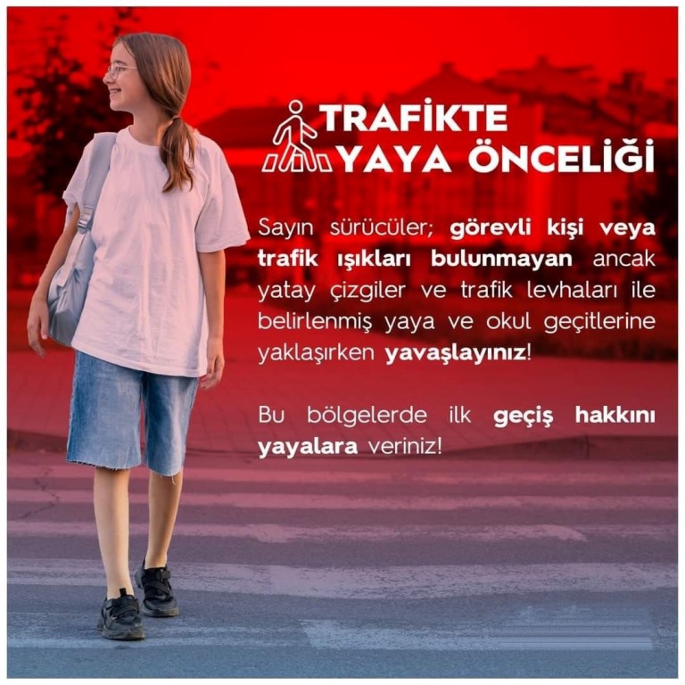 ÇAY İLÇESİNDE TRAFİKTE YAYA ÖNCELİĞİ VURGULANDI