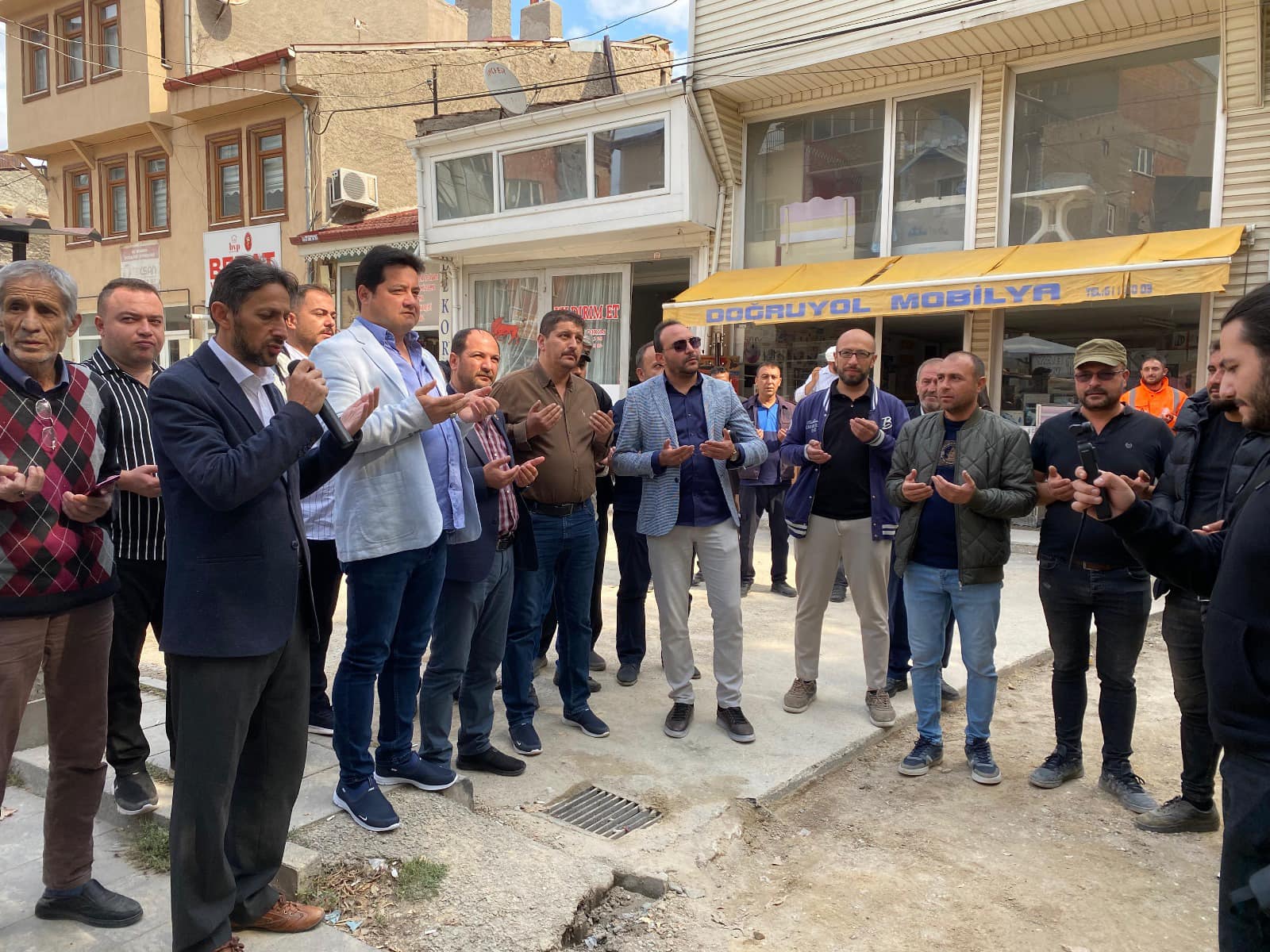 Bolvadin Tarihinin En Kapsamlı Sıcak Asfalt Çalışması Başladı