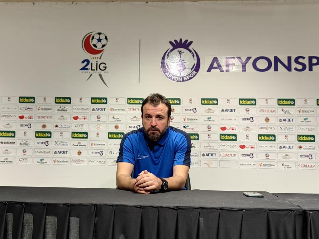 "AFYONSPOR İÇERDE, DIŞARDA HER MAÇI KAZANMAYA OYNAYACAK"