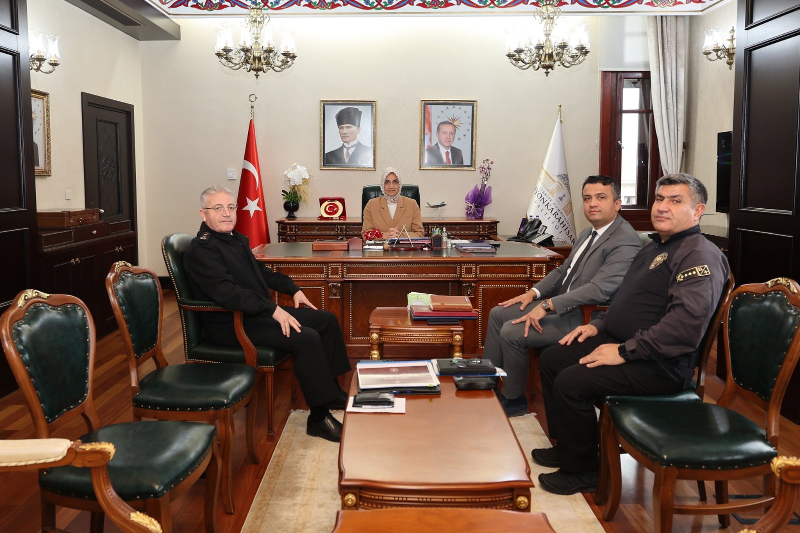 VALİ YİĞİTBAŞI BAŞKANLIĞINDA ASAYİŞ TOPLANTISI GERÇEKLEŞTİRİLDİ