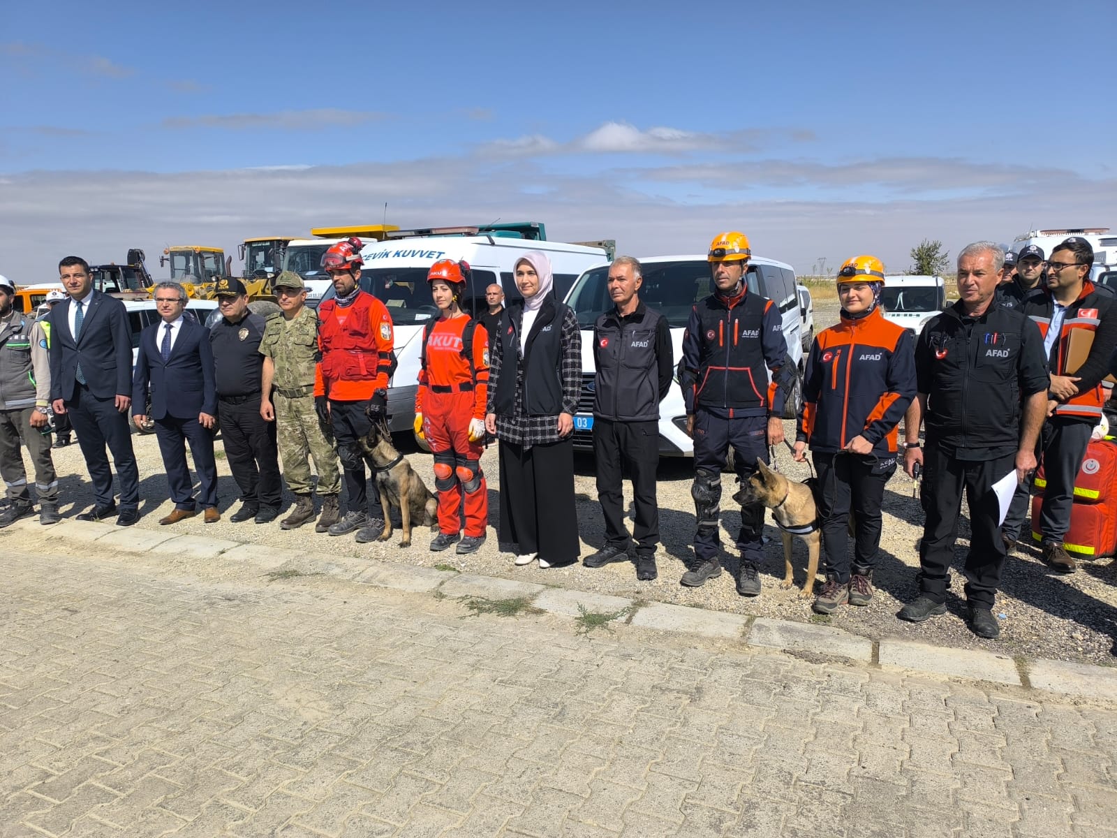 AFYON'DA GERÇEĞİNİ ARATMAYAN TATBİKAT!