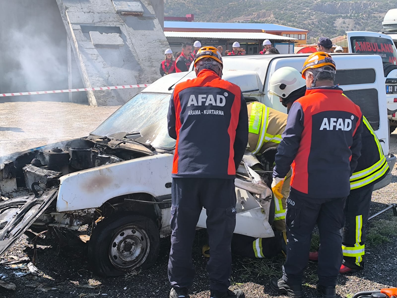 AFYON'DA GERÇEĞİNİ ARATMAYAN TATBİKAT!