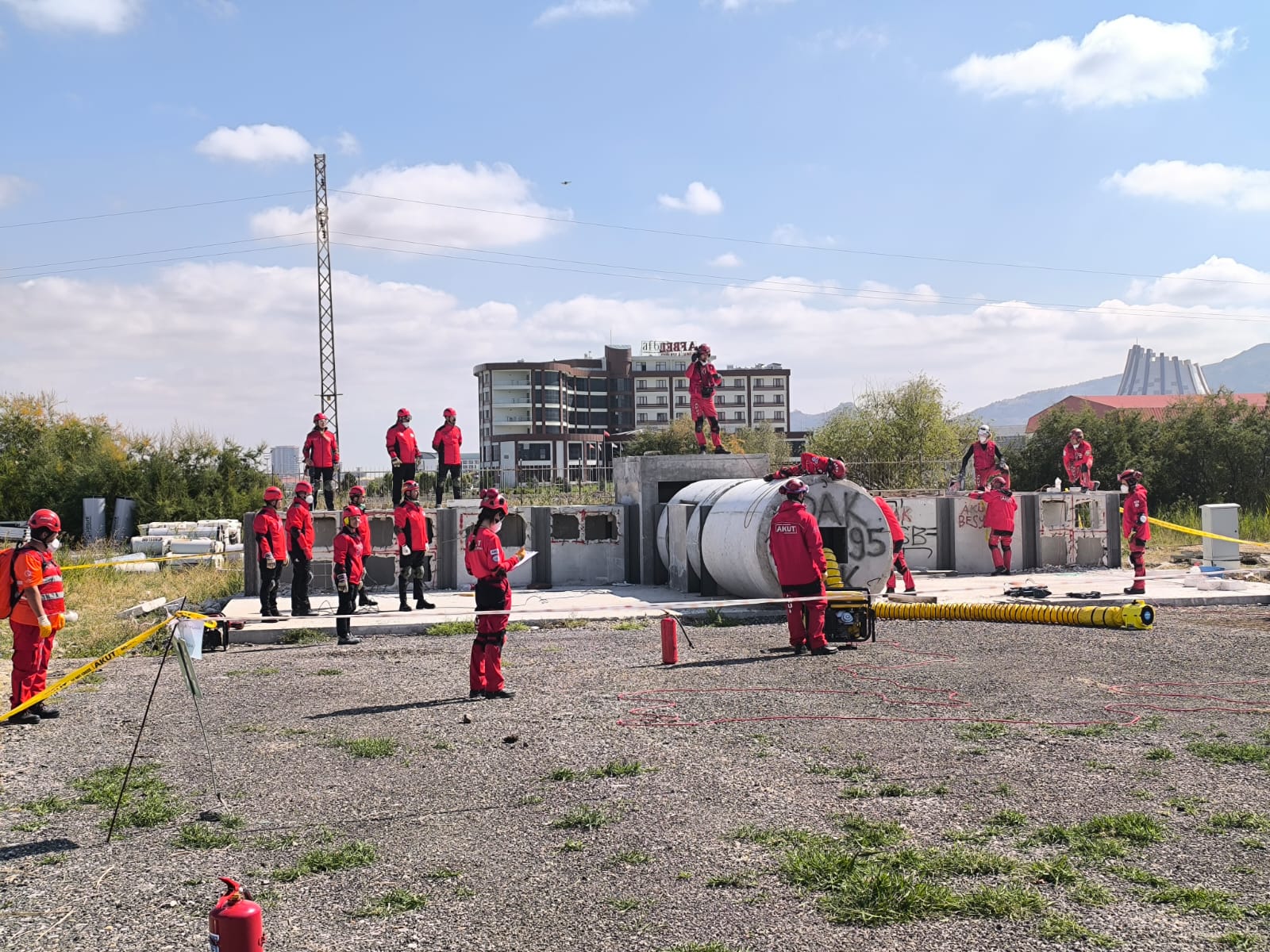 AFYON'DA GERÇEĞİNİ ARATMAYAN TATBİKAT!