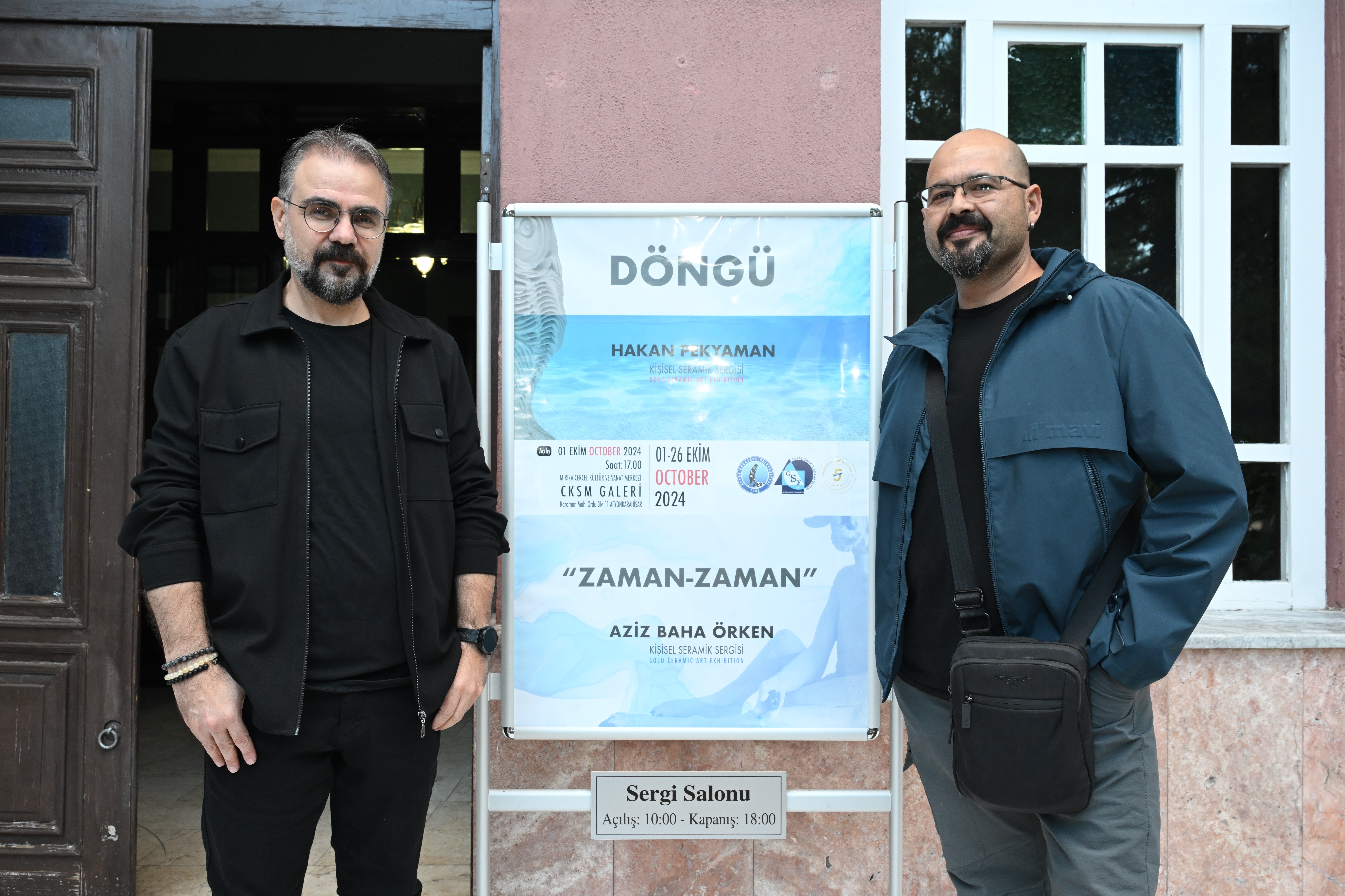 AKÜ Öğretim Elemanlarından Aynı Anda İki Ayrı Kişisel Sergi