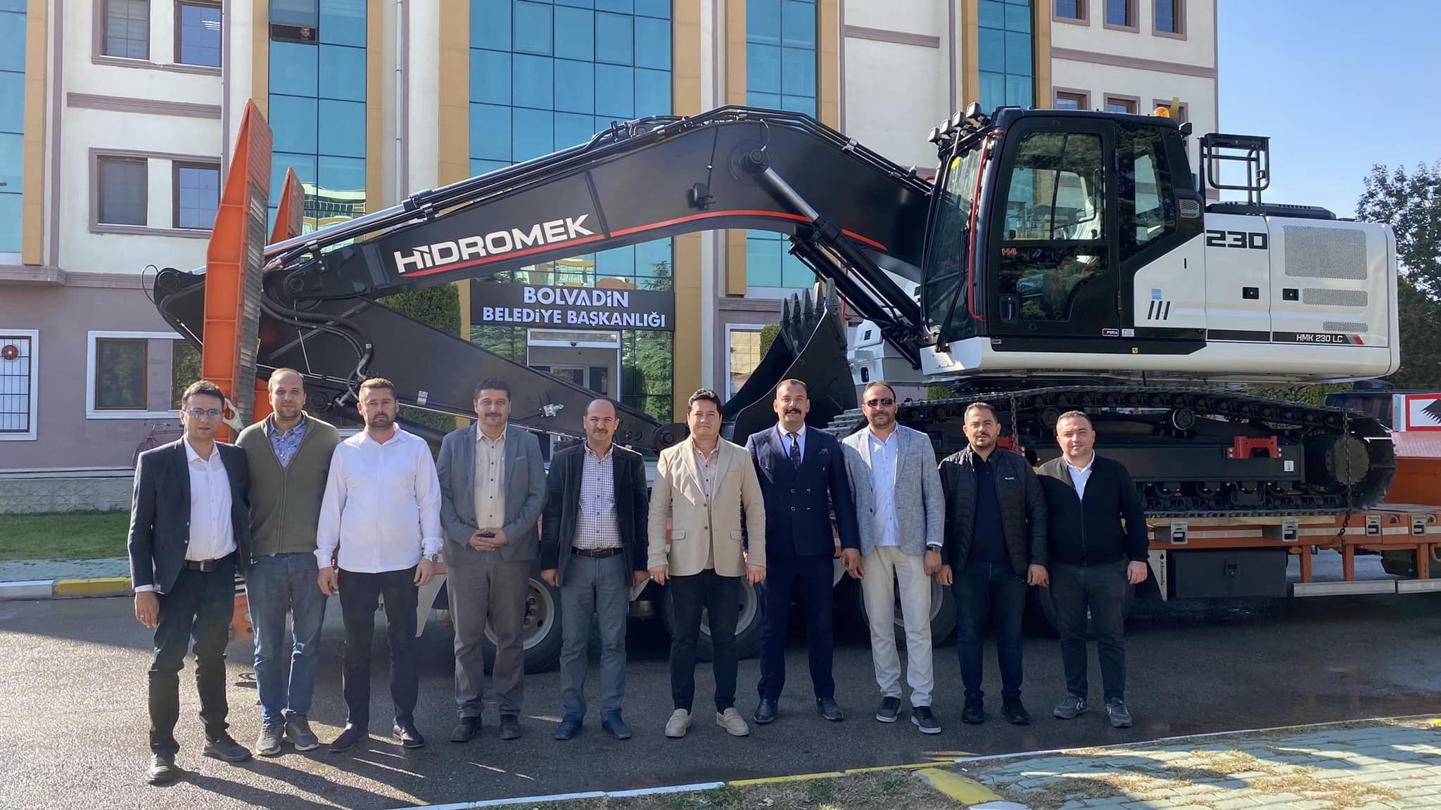 Bolvadin Belediyesi Araç Parkurunu Genişletti