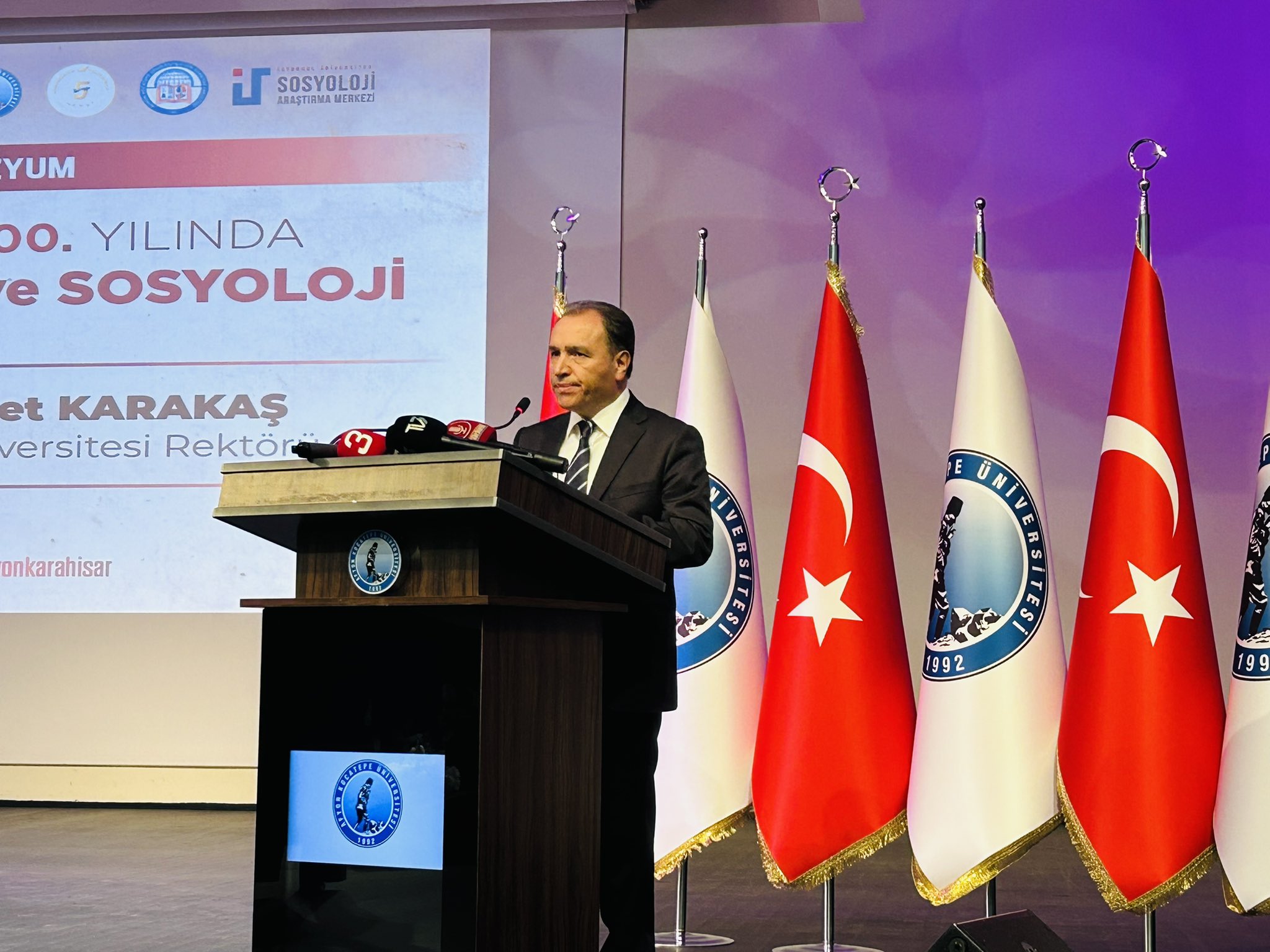 AKÜ’DE “ÖLÜMÜNÜN 100. YILINDA ZİYA GÖKALP’İ YENİDEN DÜŞÜNME” SEMPOZYUMU