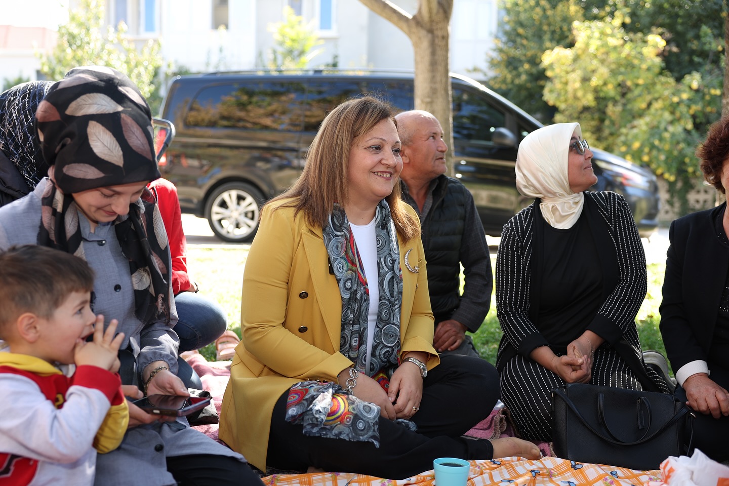 Mahalle İhtiyaçları Tespit Edildi, Kamelya Sözü Yerine Getirildi, Çay İçildi