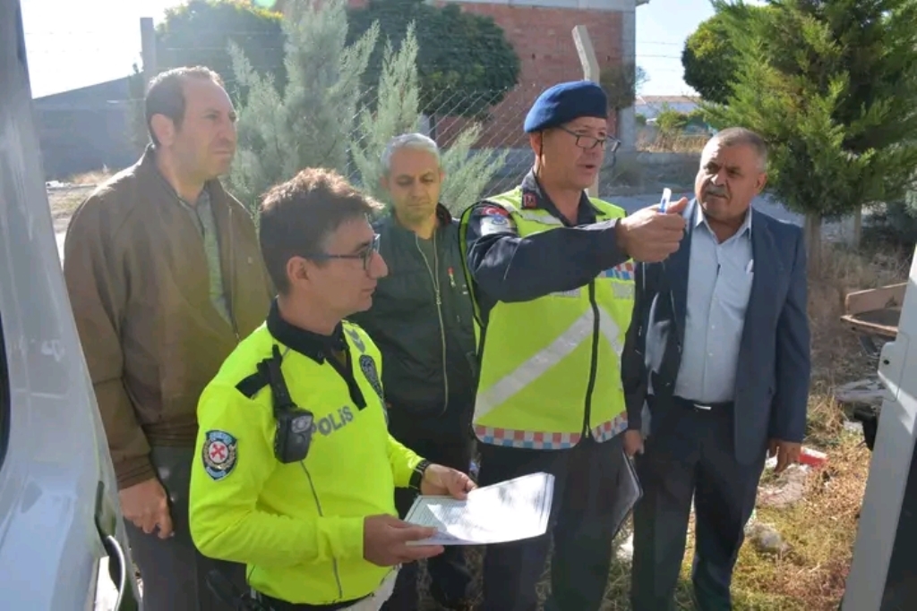 OKUL SERVİSLERİNE YÖNELİK GÜVENLİK DENETİMLERİ GERÇEKLEŞTİRİLDİ