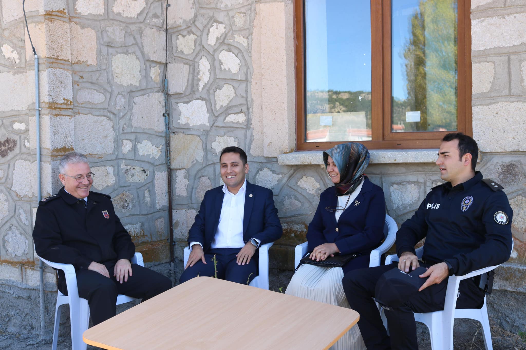 KAYMAKAM BİLDİRİCİ SARICAOVA KÖYÜNÜ ZİYARET ETTİ