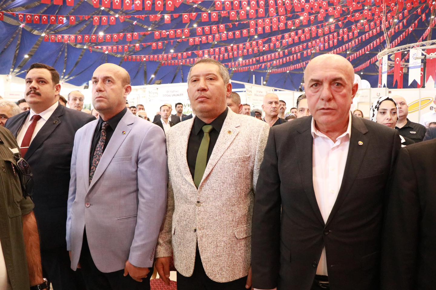 BAŞKAN TOPÇU ISPARTA II. TURİZM VE GASTRONOMİ FUARI'NA KATILDI
