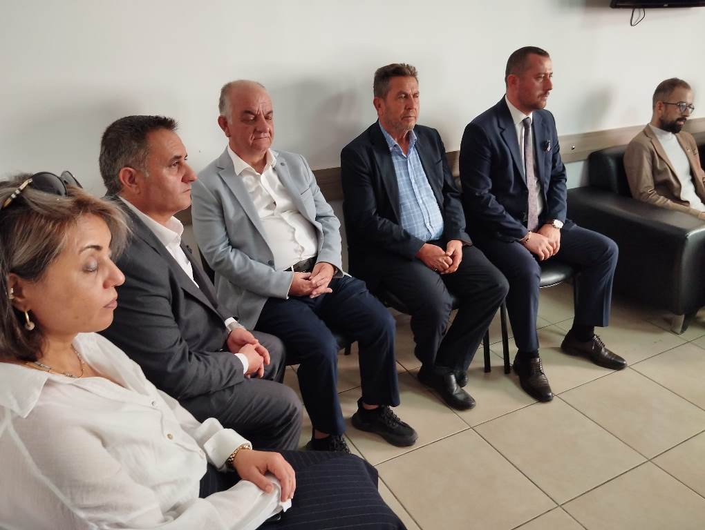 ZAFER PARTİSİ HEYETİ, İYİ PARTİ'Yİ ZİYARET ETTİ