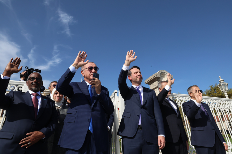Oruç Reis Sismik Araştırma Gemisi'ni Somali'ye Uğurlandı