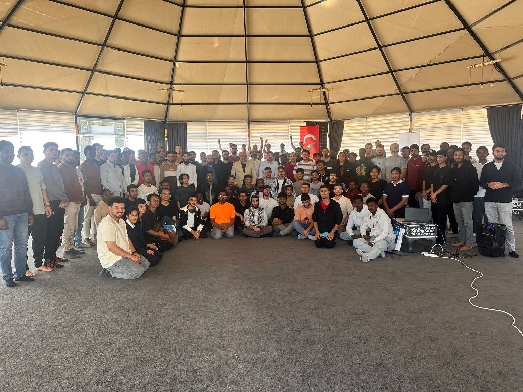 SULTANDAĞI GENÇLİK KAMPI'NDA ULUSLARARASI ÖĞRENCİLER BULUŞTU