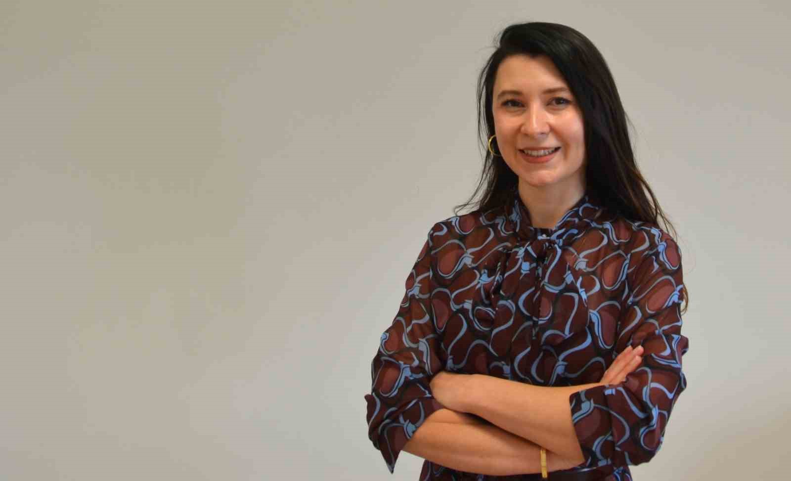 NORMAL DOĞUM ANNE VE BEBEĞİN BAĞINI GÜÇLENDİRİYOR