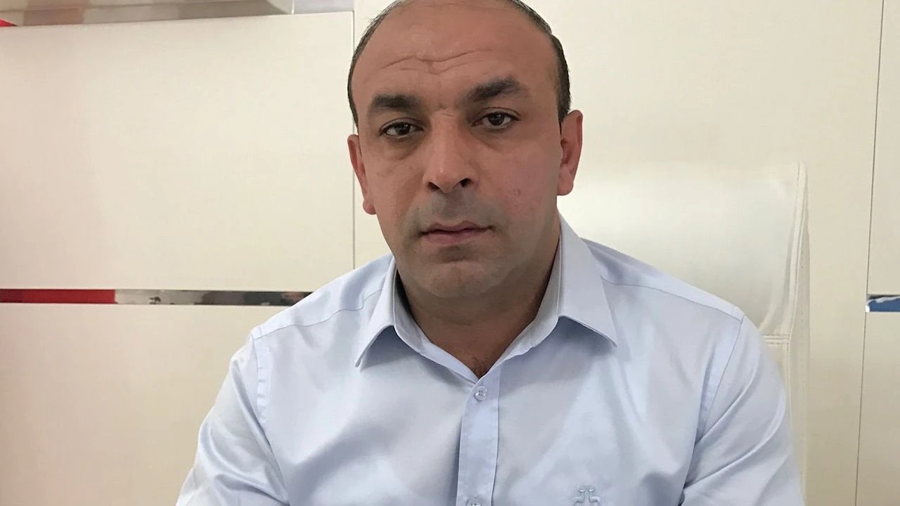 "SÖZLERİM YANLIŞ ANLAŞILDI, BİZ KİMSENİN KARŞISINDA DEĞİLİZ!"