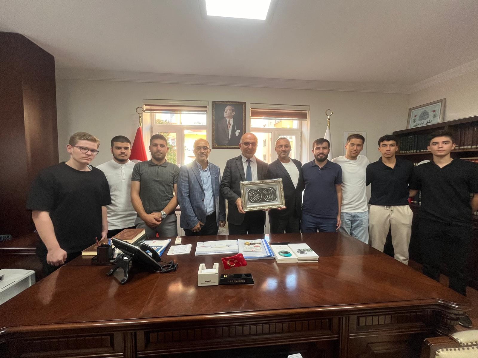 AFYONKARAHİSAR İL MÜFTÜLÜĞÜ KONUKLARINI MAKANMINDA AĞIRLADI