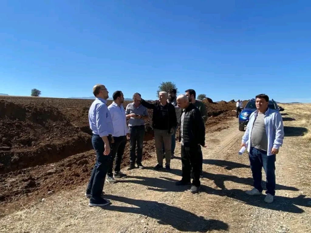 DSİ BÖLGE MÜDÜRÜ, EŞÖREN BARAJINDA İNCELEMELERDE BULUNDU