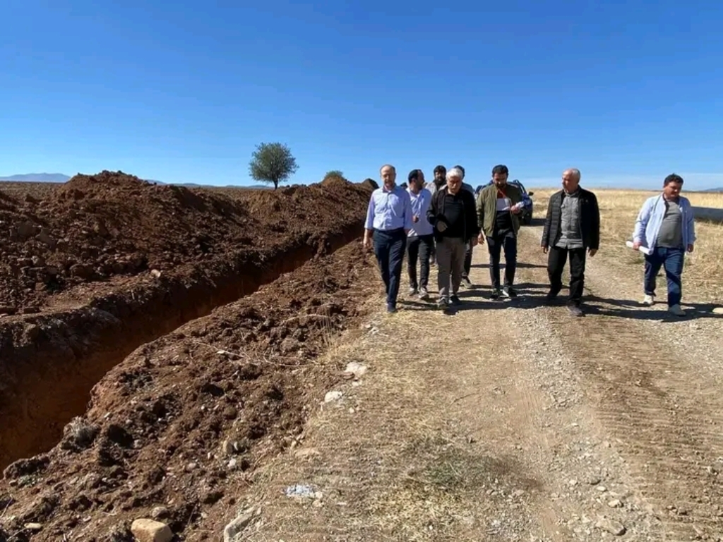 DSİ BÖLGE MÜDÜRÜ, EŞÖREN BARAJINDA İNCELEMELERDE BULUNDU