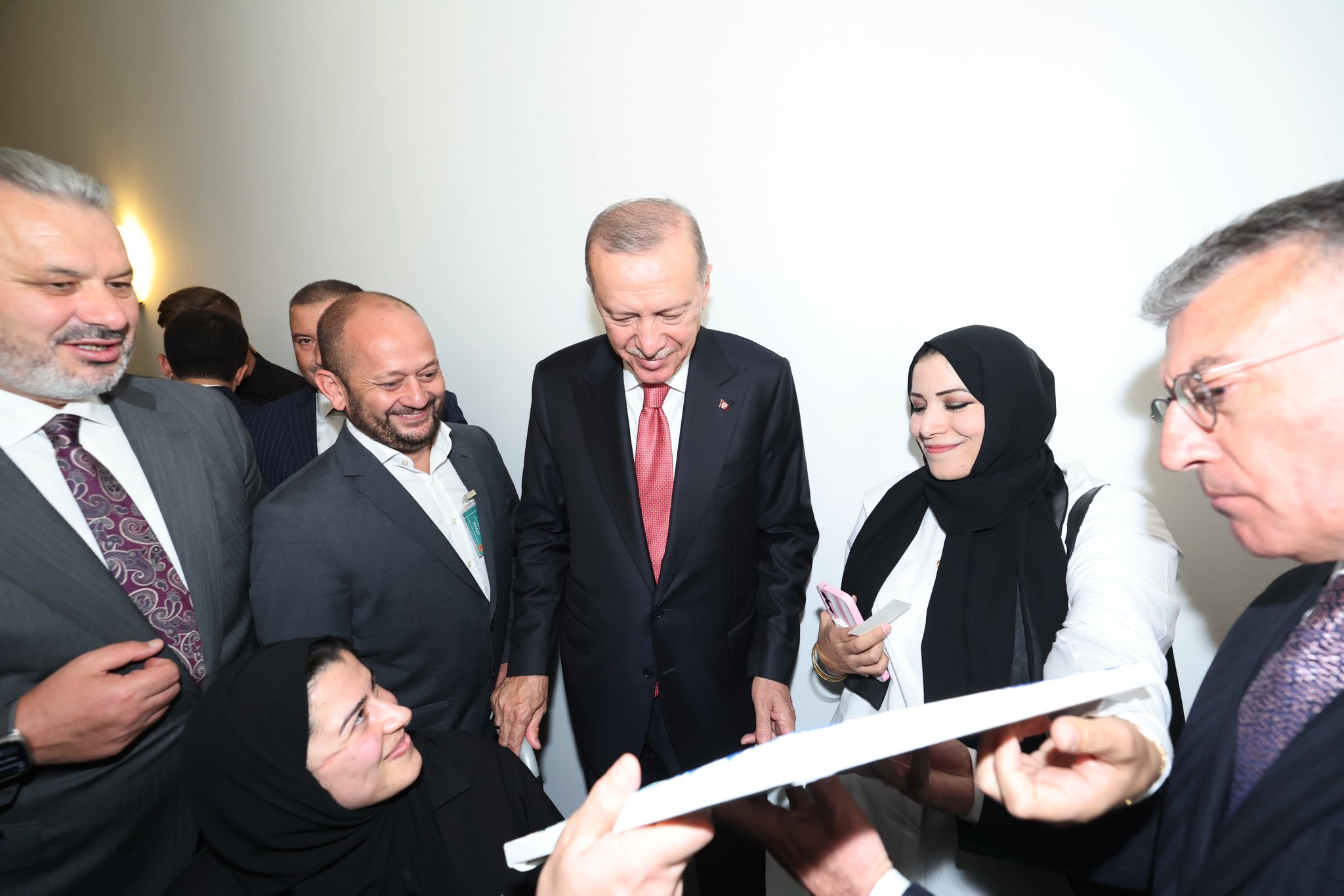 Milletvekili Özkaya, Cumhurbaşkanı Erdoğan İle Filistinli Yaralıları TBMM’de Ağırladı